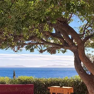 L'arbousier Couette-café Le Rayol-Canadel-sur-Mer