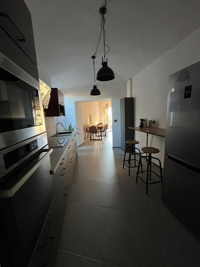 Les Vans - Charmant Appartement Au Coeur Du Village France