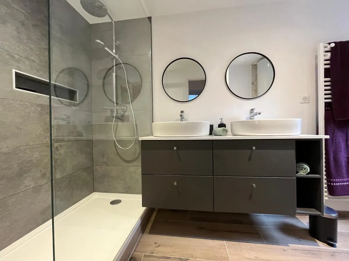 Les Vans - Charmant Appartement Au Coeur Du Village 0*, Les Vans France